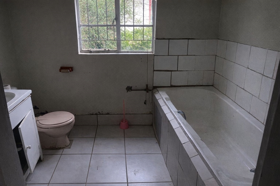 3 Bedroom Property for Sale in Verkeerdevlei Free State